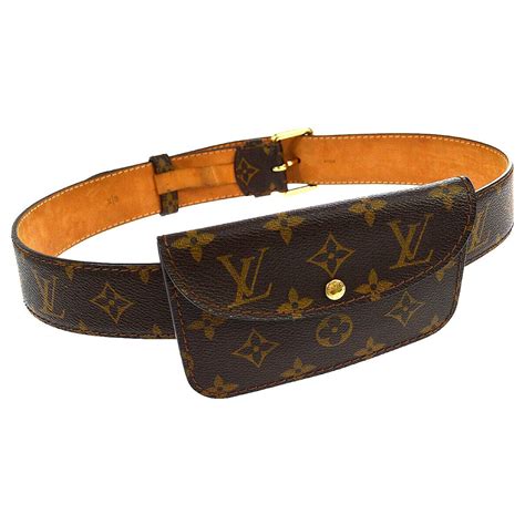 louis vuitton men's fanny pack.